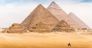 Pyramides.jpg